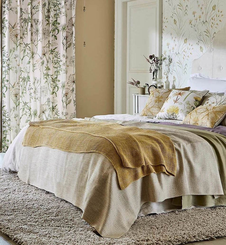 OUTLET CURTAIN- & DECORATIVE FABRICS
