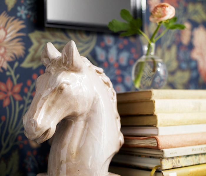 OUTLET WALLPAPERS & WALLPAPER BORDERS
