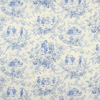 Flache Ansicht des wollweißen Baumwollstoffs mit blauen Toile de Jouy Motiven spielender Kinder
